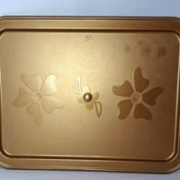 RECT. GOLDEN PLATES 220CM 30PCS صواني 220 مستطيل ذهبي