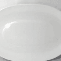 WHITE OVAL PLATES DESIGN 30PCS جاط بيضاوي ابيض ديزاين